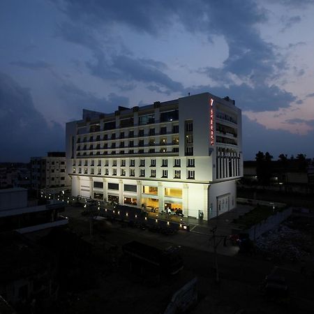 Hotel Shelton Rājahmundry 外观 照片